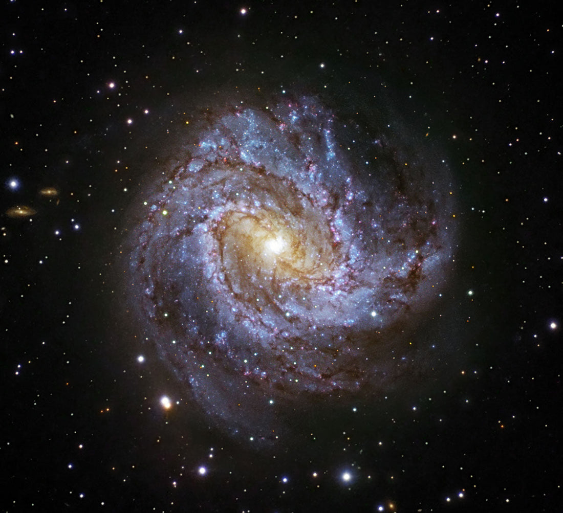 Astronz Object of the Week: M83 – The Southern Pinwheel Galaxy